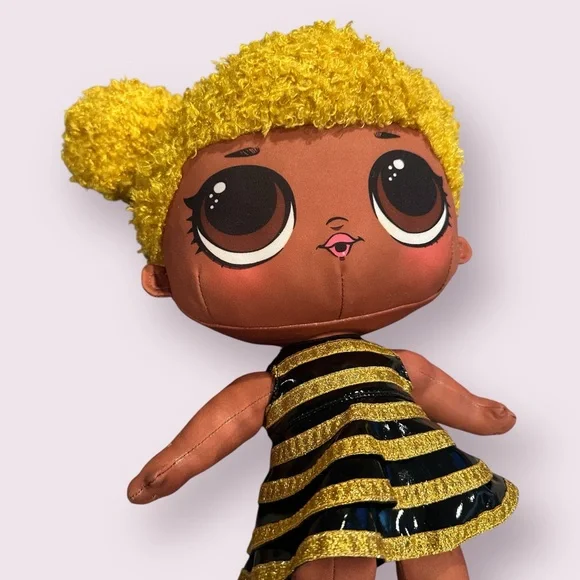 L.O.L. Surprise! Queen Bee Huggable Plush Doll Stuffed Animal 2020 - Picture 4 of 11